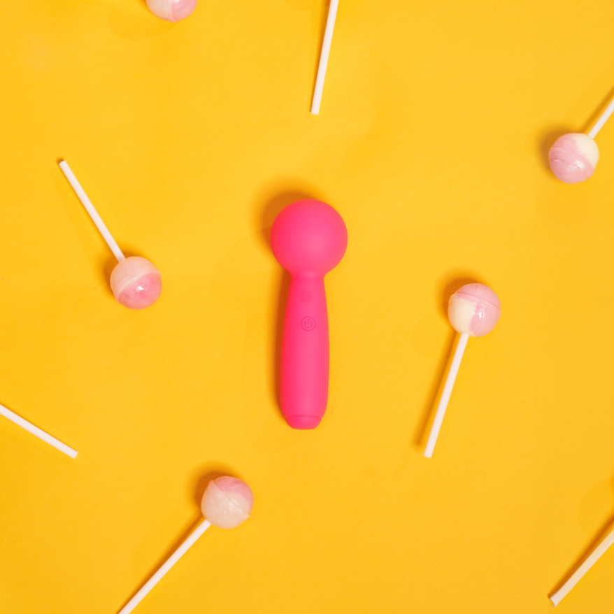 Lolly mini wand vibrator — front